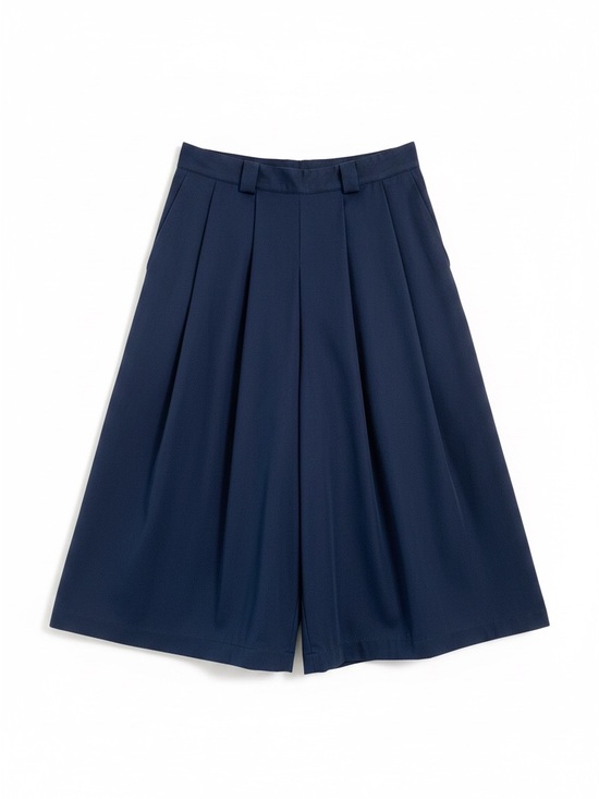 Tilley Pants - High-Rise Navy Pleated  Shorts, Deep Pockets, Looks Like a Skirt